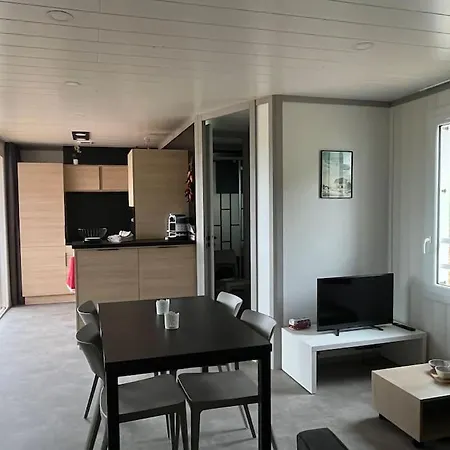 Eguzkitsua 3 Etoiles Avec Piscine Et Barbecue - Pays Basque -